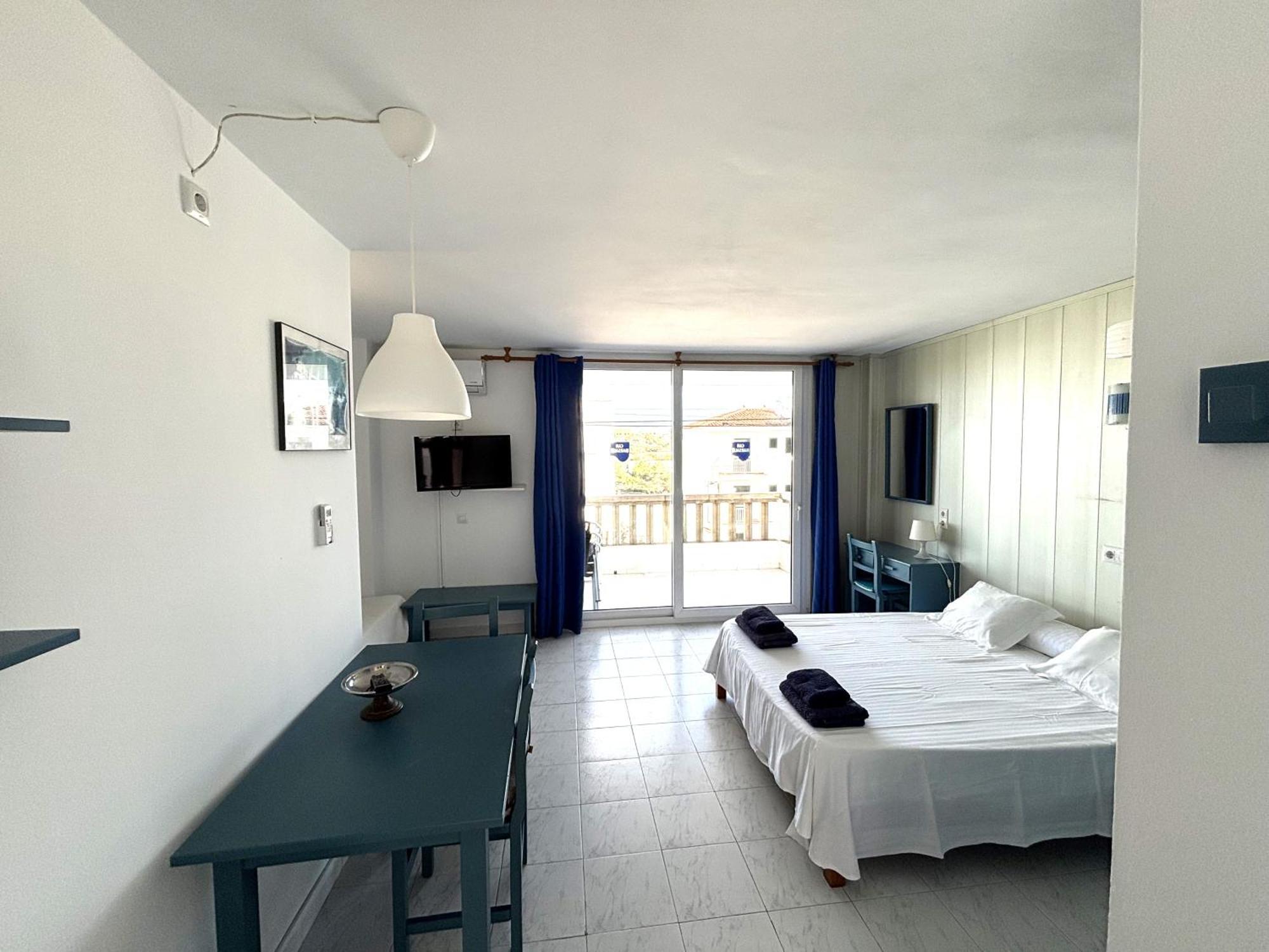 Apartamentos Can Marsalet Portocolom  Exterior photo