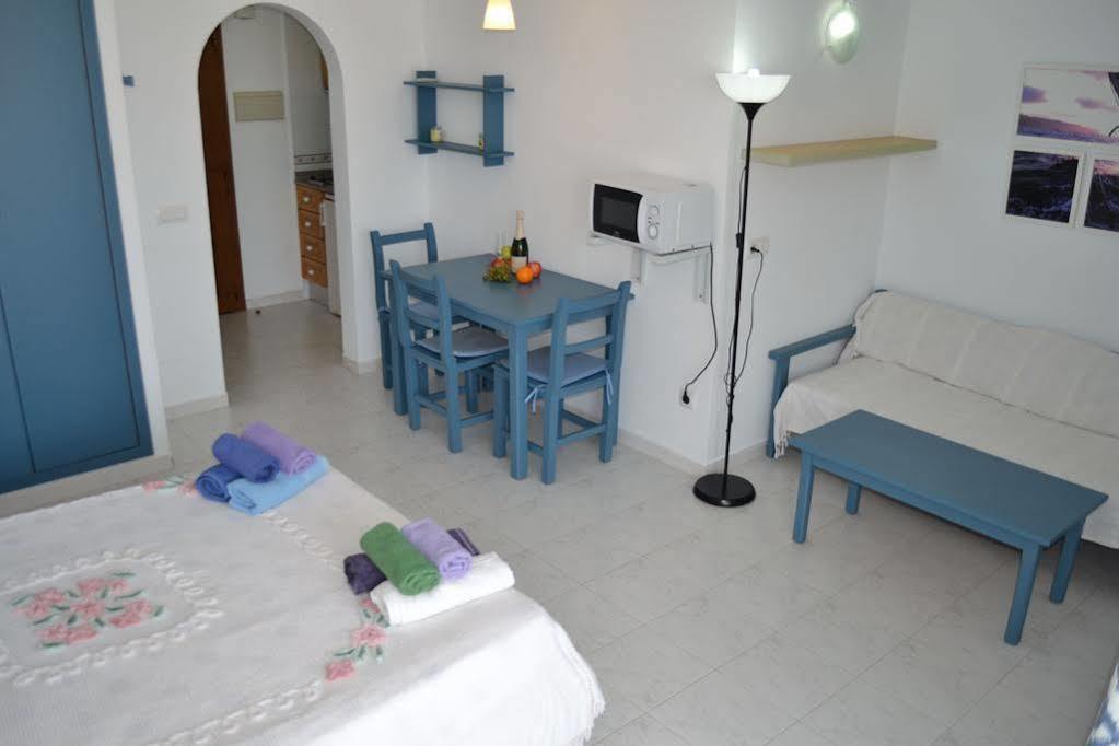 Apartamentos Can Marsalet Portocolom  Exterior photo